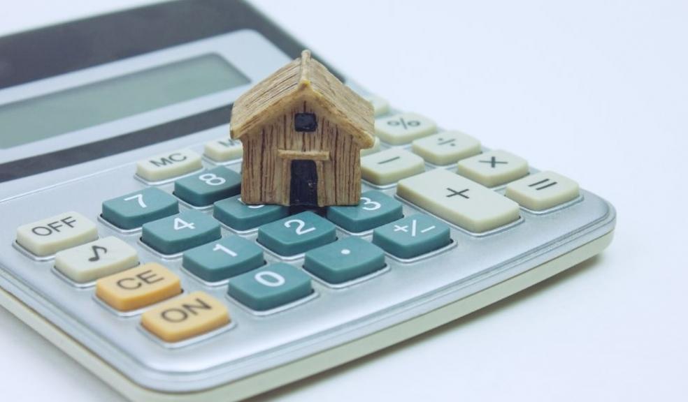 House and Calculator